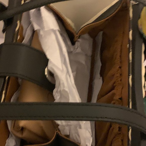 Patricia Nash - Picture 5 of 7